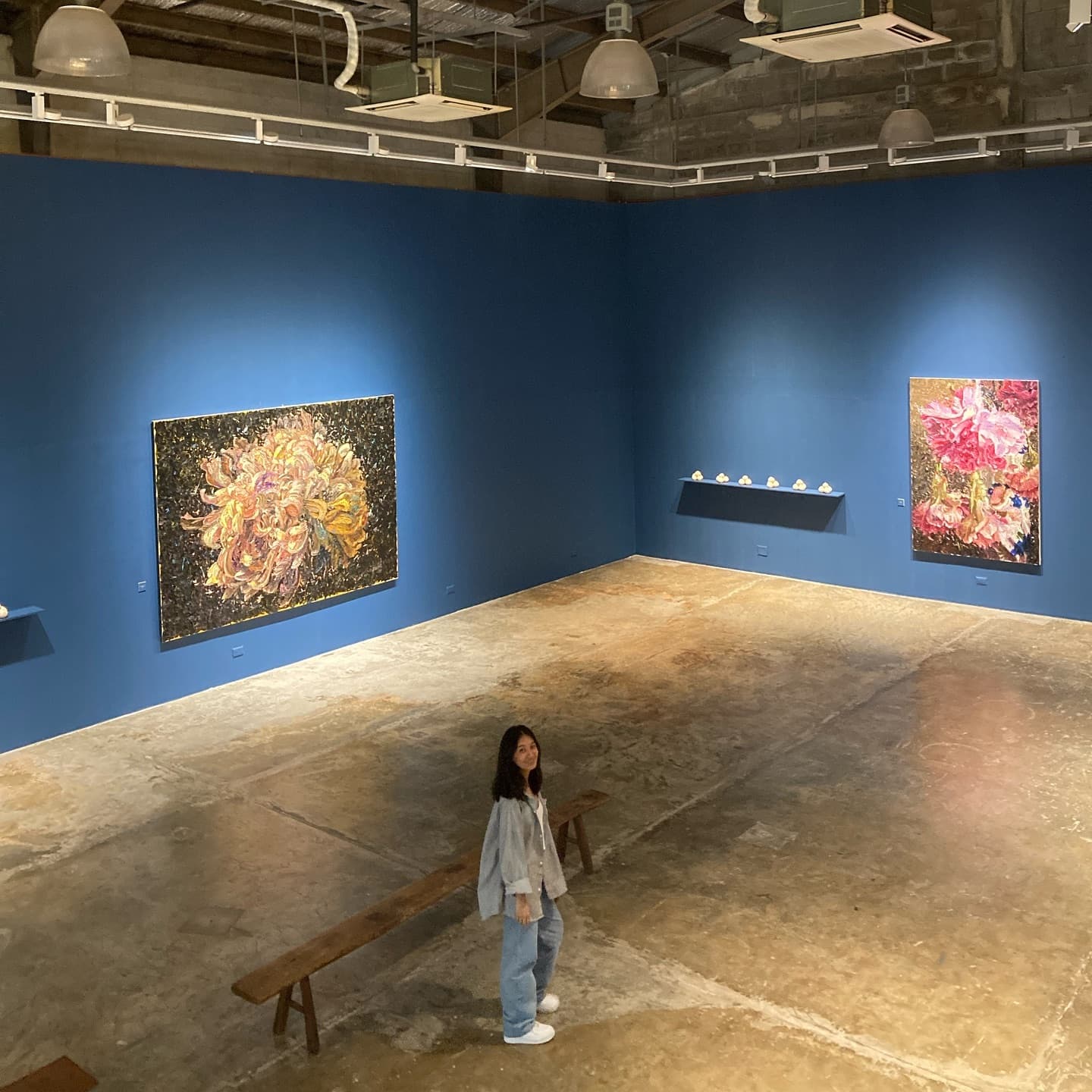 gallery hopping ☁️🥀🫙